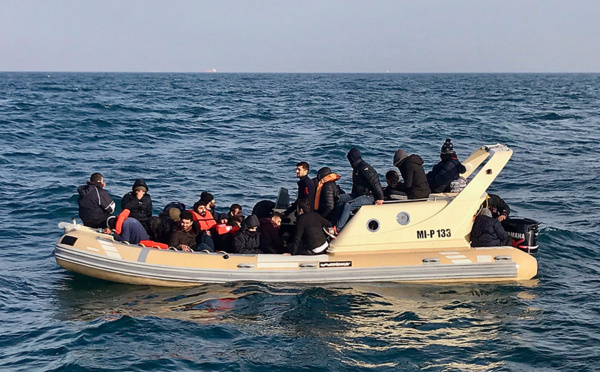 Manche: 43 migrants secourus en mer au cours de la nuit