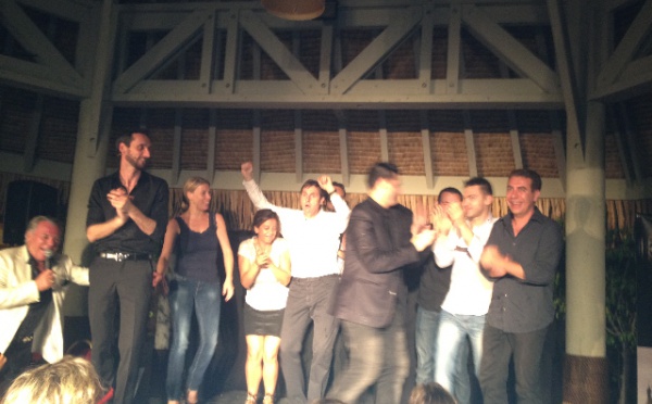 Le Festival du Rire a démarré: "GIVE ME THE SHOW... DONNE-MOI... LA CHALEUR !"