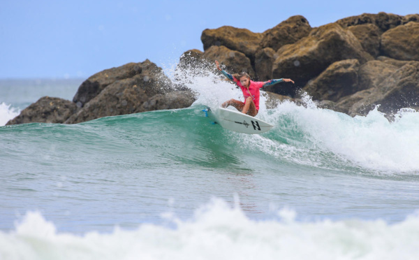 Les Vaast stoppés à Avoca beach