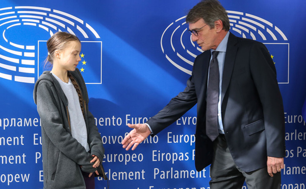 Bruxelles présente sa "loi climat", désavouée par Greta Thunberg