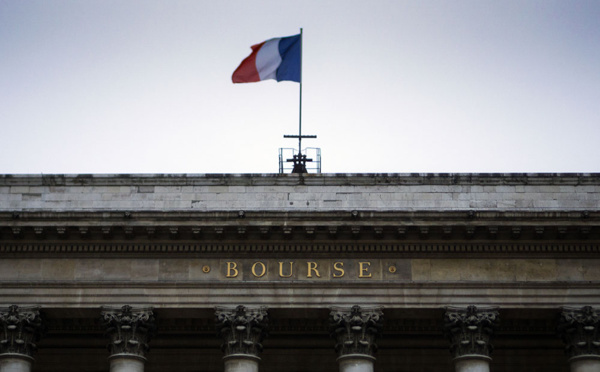 La Bourse de Paris en chute libre à l'approche d'une récession (-11,4%)