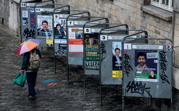 Macron annonce un report du 2e tour des municipales