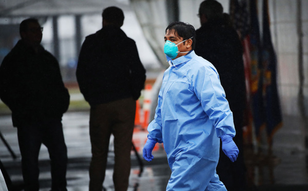 Coronavirus: rassemblements limités à 10 personnes, couvre-feu, les Etats-Unis suivent l'exemple européen