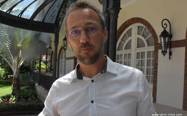 "Nous ne pourrons pas mettre un gendarme derrière chaque personne"