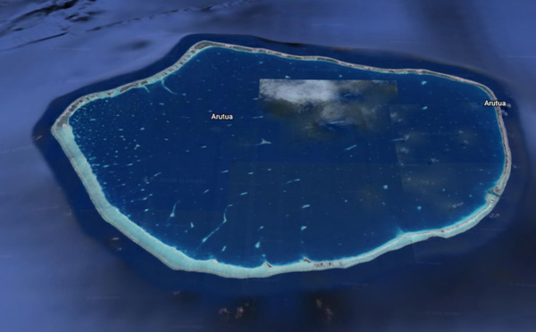 Sauvetage de 36 marins échoués à Arutua