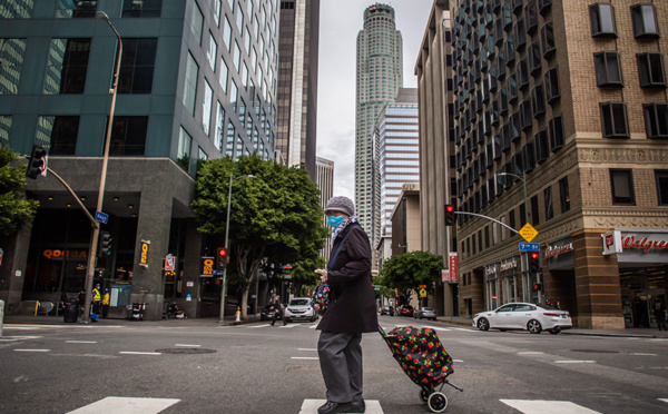 Coronavirus: aux Etats-Unis, plus de 1.000 morts et le chômage explose