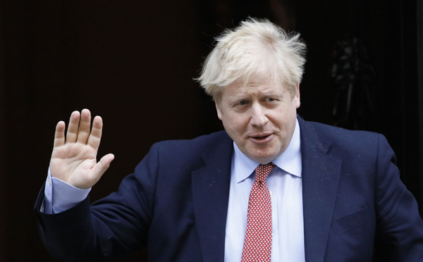 GB: Boris Johnson testé positif au nouveau coronavirus avec de "légers symptômes"