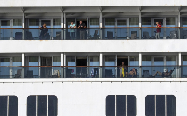 Coronavirus: la Floride ne veut pas laisser débarquer les passagers du Zaandam