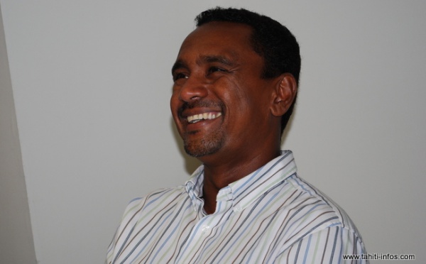 Assemblée : Tearii Alpha rentre à la maison