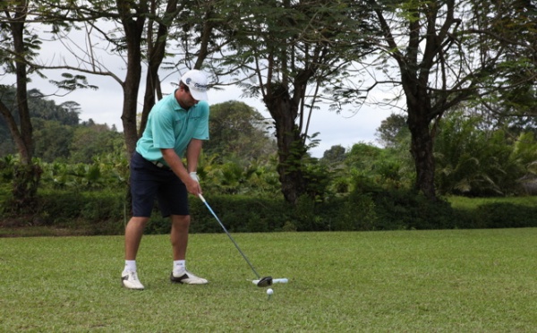 Golf: Ryan FOX (NZ) gagne l’Open devant Terry PILKADARIS (AUS) et Vaita GUILLAUME (Tahiti)
