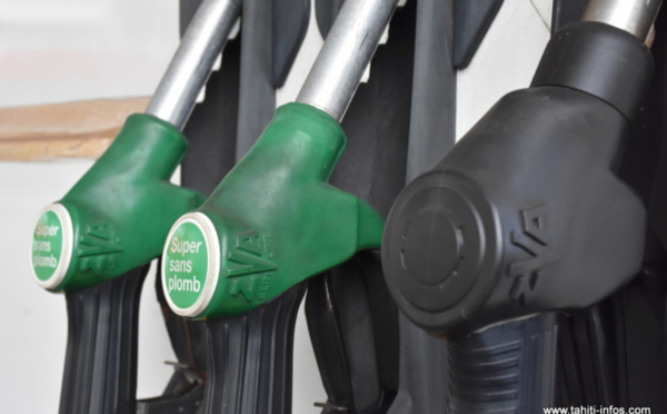 Baisse des prix des hydrocarbures pour les professionnels