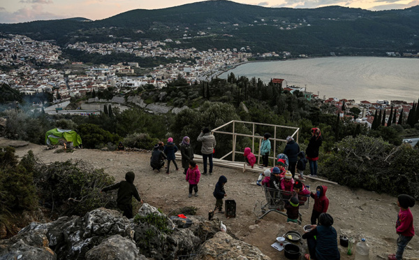 Grèce: incendie dans le camp de Samos, 200 migrants laissés sans abri