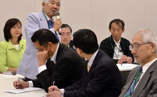 Face à la crise, les retraités japonais veulent retravailler