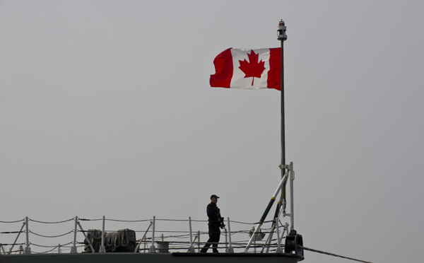 Des débris d'un hélicoptère de l'Otan retrouvés en mer entre la Grèce et l'Italie