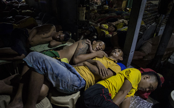 Près de 10.000 détenus libérés des prisons philippines, infectées par le coronavirus