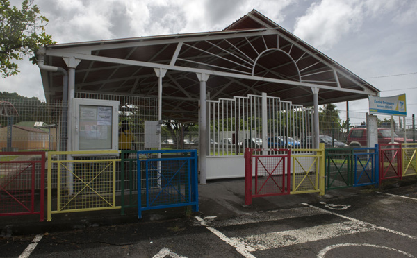 Déconfinement: les élus de Guadeloupe votent une reprise de l'école en septembre