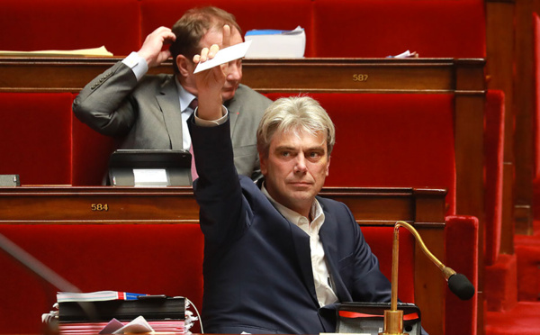 Coronavirus: le coût du fret en Outre-mer multiplié par deux ou trois, reconnait Girardin