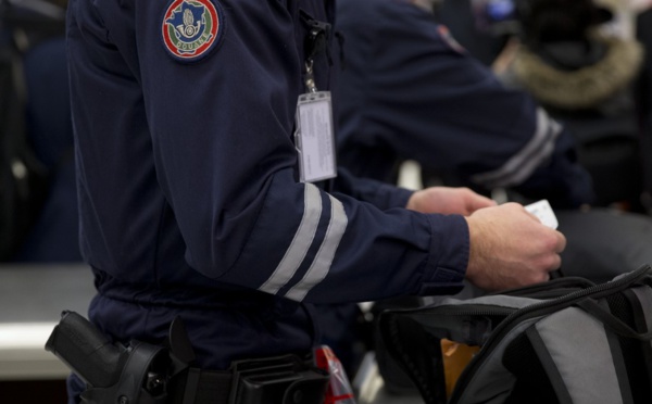 Frontières: restrictions "jusqu'au 15 juin au moins" avec les pays européens, fermeture maintenue avec les autres