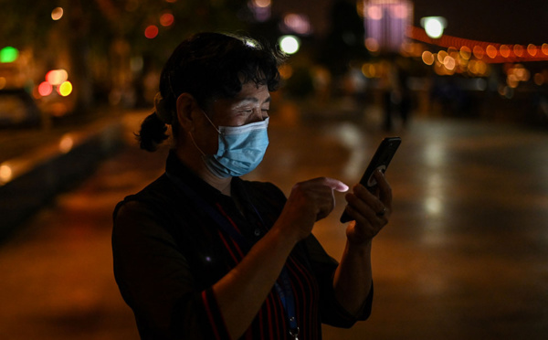 En Chine, les applis de traçage anti-Covid sont déjà partout
