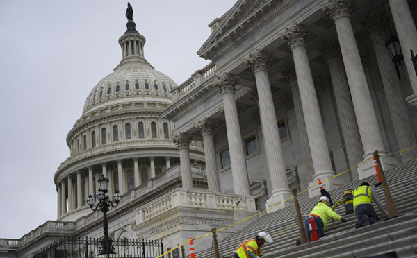 Manifestation et victoire judiciaire pour les opposants au confinement aux Etats-Unis