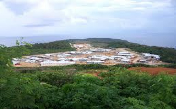 Australie: le Sénat vote la rétention des migrants sur des îles du Pacifique