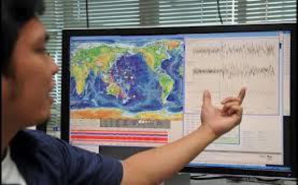 Fort séisme de magnitude 7,4 au large du Salvador