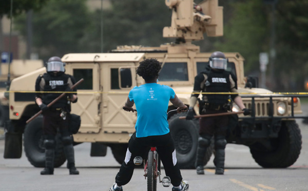 Aux Etats-Unis, la violence contre les Noirs de plus en plus exposée, en images