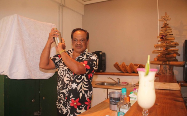 Didier Pani, le Super(bar)man de Polynésie
