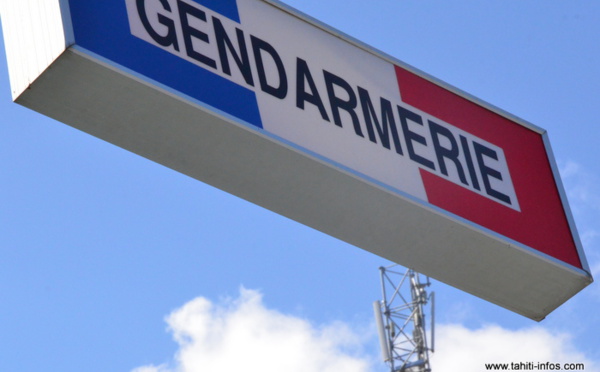 "Voler les gendarmes, il fallait y penser"