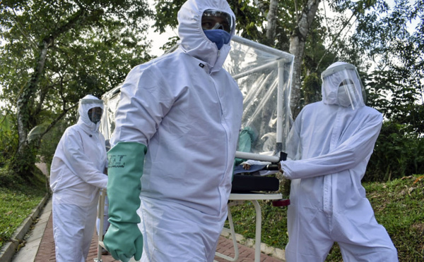 Le Covid-19 peut-être transmis par l'air, avertissent des experts mondiaux