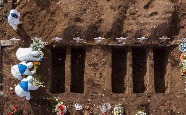 Virus: l'Espagne reconfine partiellement, couvre-feu en Afrique du Sud