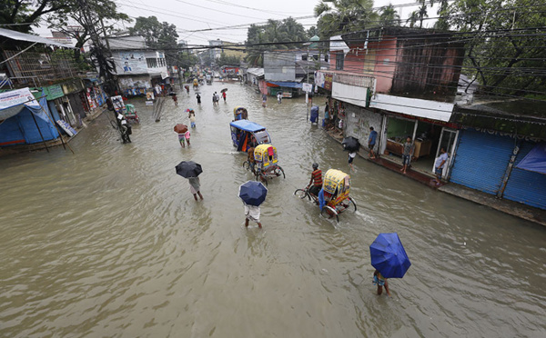 Mousson: un tiers du Bangladesh sous l'eau d'inondations