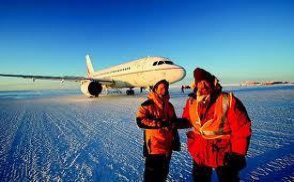 Fonte d'une piste d'atterrissage en Australie