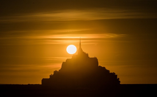 Le masque obligatoire au Mont-Saint-Michel