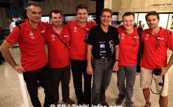 Trans-tahitienne : La team de l’équipe de France de triathlon est arrivée