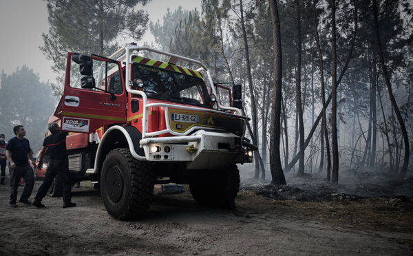 Premiers feux de l'été: plus de 500 hectares de forêt ravagés en Gironde et Loiret