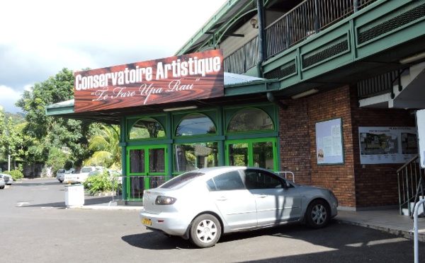 Disparition de Mama Paulina, première enseignante du 'ori Tahiti au Conservatoire