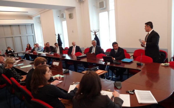 Borloo reçoit les députés polynésiens: "nos outre-mer sont vitaux pour notre pays"