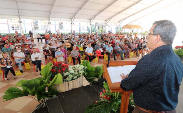 ​Fritch propose un "fonds de secours" pour les communes