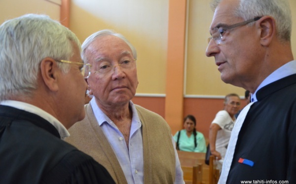 Emplois fictifs jugés en appel : 4 ans, dont 2 ferme, requis contre Flosse 