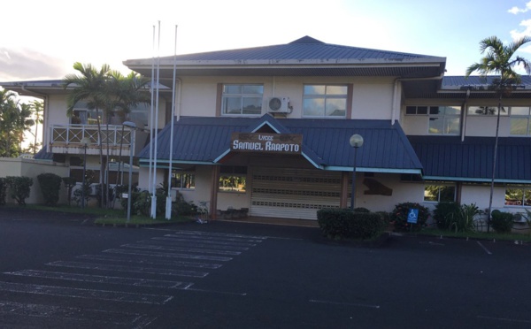 Covid-19 : le lycée Samuel Raapoto ferme aussi ses portes