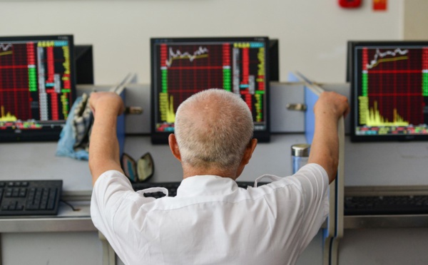 La crise provoque une chute spectaculaire des versements aux actionnaires