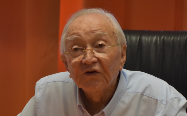​Gaston Flosse : "C'est Oscar Temaru qui divise"