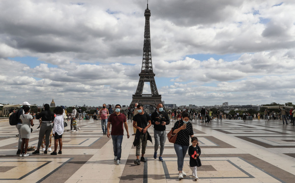 Tourisme: la pandémie a tué la poule aux oeufs d'or de Paris et sa région