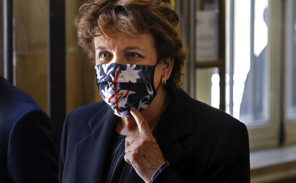 Covid-19: 432 millions d'euros pour le spectacle vivant, dit Roselyne Bachelot