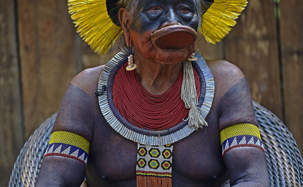 Brésil: Raoni malade du Covid-19 et hospitalisé