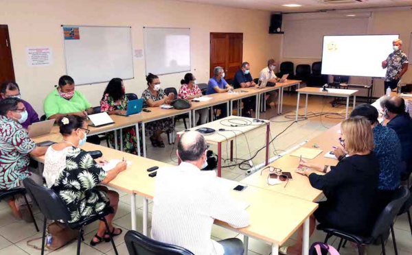 Sept nouveaux établissements bilingues français-reo en Polynésie