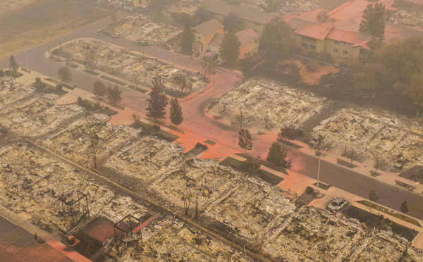 Trump en Californie pour parler des incendies mais pas du climat déréglé