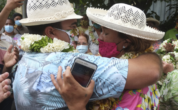 Lana Tetuanui et Teva Rohfritsch élus sénateurs