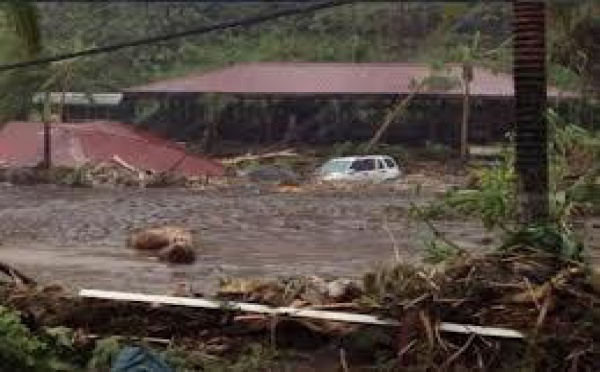 Cyclone Evan: au moins trois morts, pas d'électricité pendant 15 jours aux Samoa